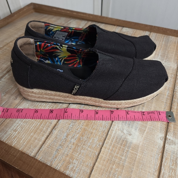 Bobs From Skechers Woman’s Black Espadrille. Size 8 1/2 - Picture 10 of 13